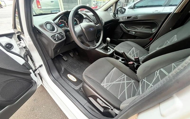imagem-https://www.socarrao.com.br/sc-vehicle-images-prod/4173623/1790622444231-8521538_7_B_9a4d978d5f.jpeg