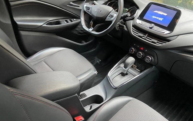 imagem-https://www.socarrao.com.br/sc-vehicle-images-prod/4173639/1790622919066-8416445_10_B_66f17bd1d1.jpeg
