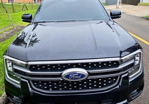 Ford Ranger 2024 Preto — foto 1 de 3