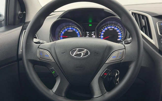 imagem-https://www.socarrao.com.br/sc-vehicle-images-prod/4173667/1790622449758-83beaa21bfdc41dc9a8dd87b9d4c0a85_1790614360709.jpg