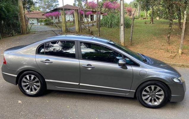 imagem-https://www.socarrao.com.br/sc-vehicle-images-prod/4173695/1790622483026-8397897_4_B_9fd6466b7f.jpeg