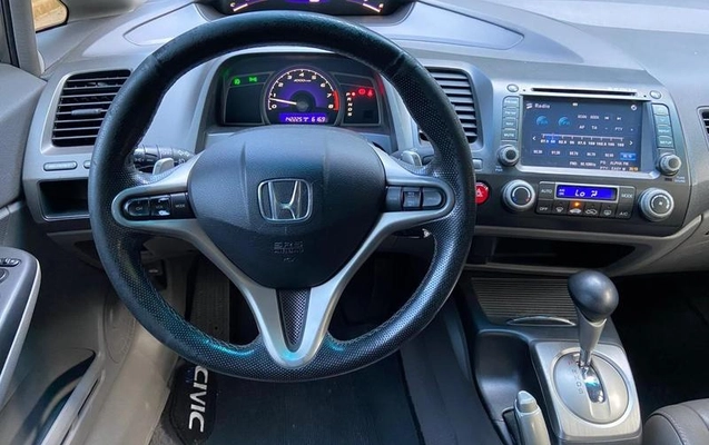 imagem-https://www.socarrao.com.br/sc-vehicle-images-prod/4173695/1790622483035-8397897_6_B_e0e55b5f53.jpeg