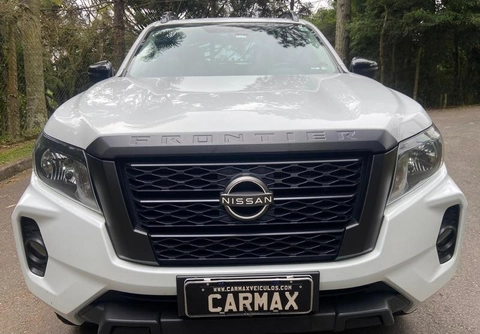 Nissan Frontier 2024 Branco — foto 1 de 3