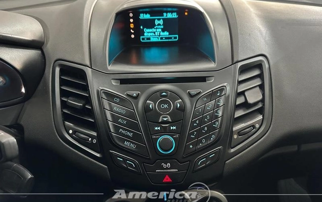 imagem-https://www.socarrao.com.br/sc-vehicle-images-prod/4173894/1790622870195-8486218_6_B_df0309acbd.jpeg