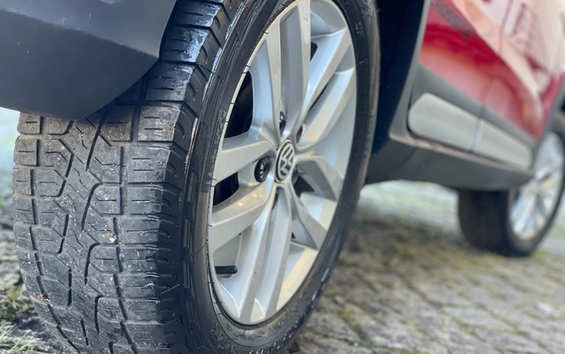 imagem-https://www.socarrao.com.br/sc-vehicle-images-prod/4173907/1790622937669-SU1HXzI1MzcuanBlZw.jpeg