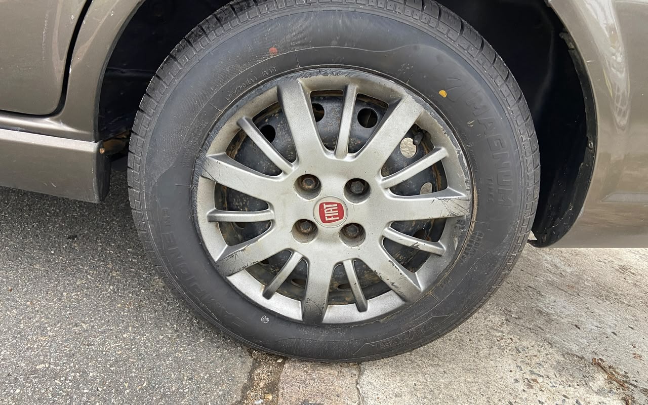 imagem-https://www.socarrao.com.br/sc-vehicle-images-prod/4173908/1790622938186-V2hhdHNBcHAgSW1hZ2UgMjAyNi0wOS0yOCBhdCAxNS40My4zNS5qcGVn.jpeg