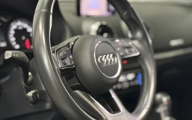 imagem-https://www.socarrao.com.br/sc-vehicle-images-prod/4173914/1790622992470-V2hhdHNBcHAgSW1hZ2UgMjAyNi0wOS0yNSBhdCAxOS41Ny4xMyAoMykuanBlZw.jpeg