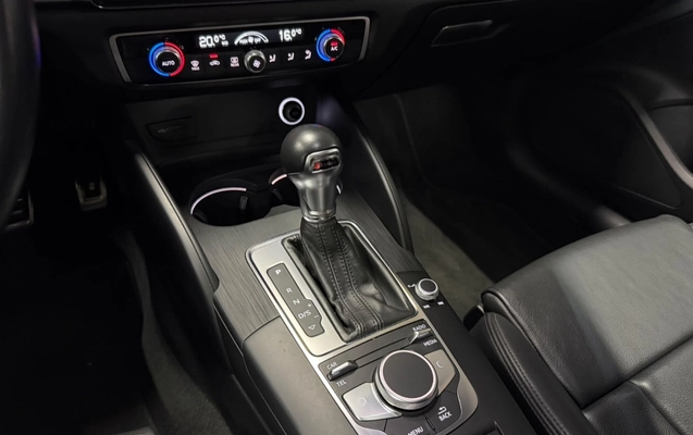 imagem-https://www.socarrao.com.br/sc-vehicle-images-prod/4173914/1790622993101-V2hhdHNBcHAgSW1hZ2UgMjAyNi0wOS0yNSBhdCAxOS41Ny4xMyAoNSkuanBlZw.jpeg