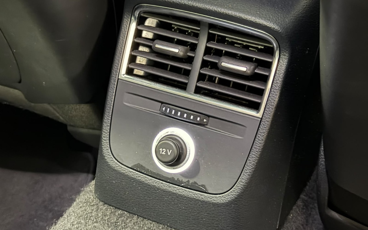 imagem-https://www.socarrao.com.br/sc-vehicle-images-prod/4173914/1790622993579-V2hhdHNBcHAgSW1hZ2UgMjAyNi0wOS0yNSBhdCAxOS41Ny4xNCAoMykuanBlZw.jpeg