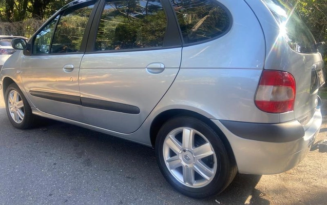 imagem-https://www.socarrao.com.br/sc-vehicle-images-prod/4173944/1790623047898-7766726_13_B_46ae790e34.jpeg