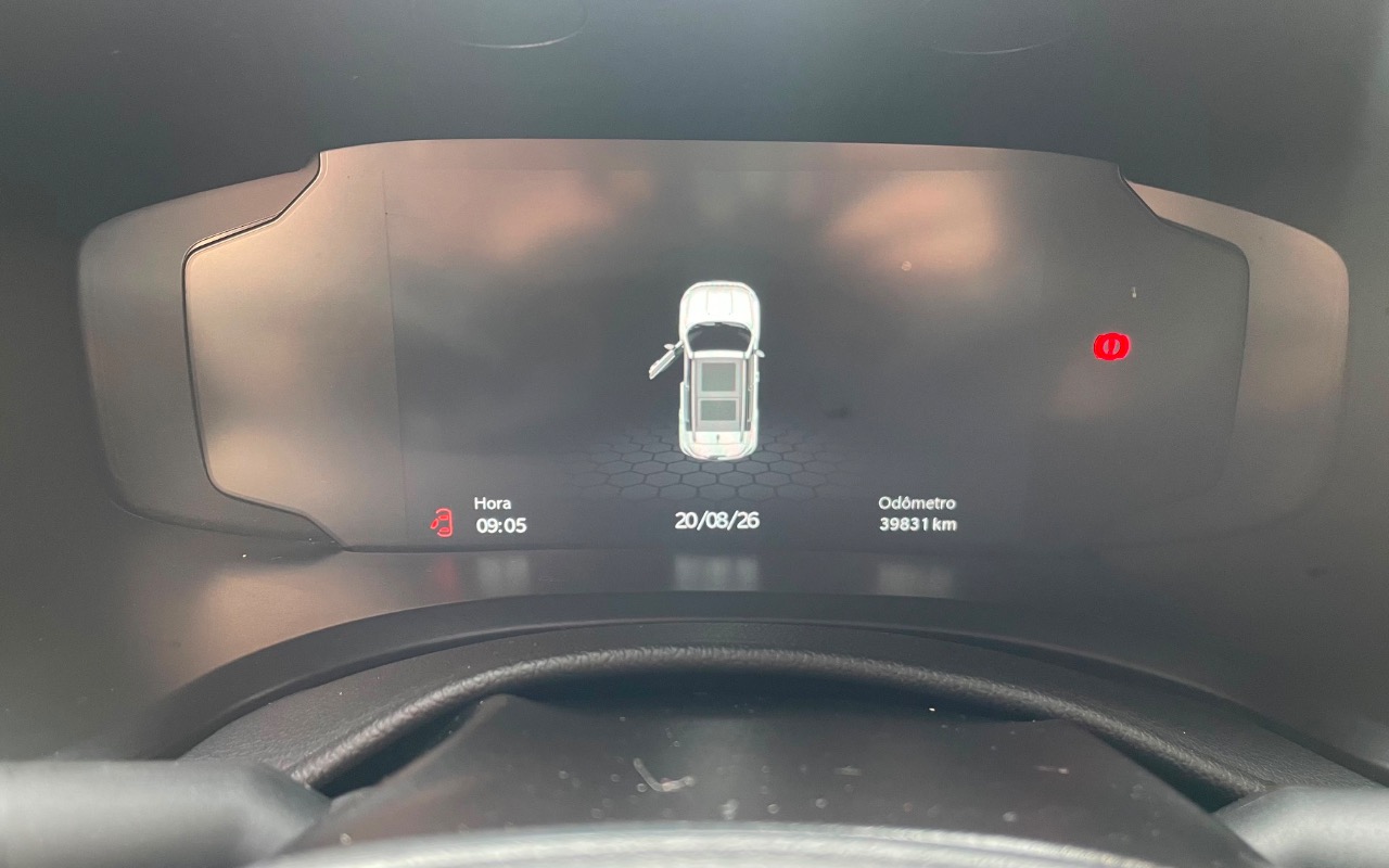 imagem-https://www.socarrao.com.br/sc-vehicle-images-prod/4174247/1790623680862-YTEzNDJjMzEtZWFlMC00NDE4LWExOTMtN2EzN2ZiMzIyZDZhLmpwZWc.jpeg