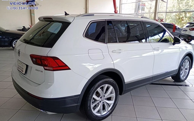 imagem-https://www.socarrao.com.br/sc-vehicle-images-prod/4174259/1790623706582-1238080.jpg