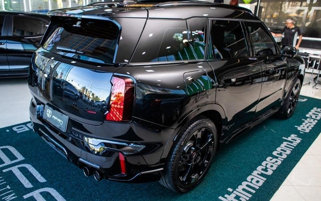 imagem-https://www.socarrao.com.br/sc-vehicle-images-prod/4174303/1791560122095-8516104_7_B_c218f26e62.jpeg