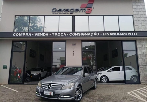 Mercedes-Benz C-180 2012 Prata — foto 1 de 3