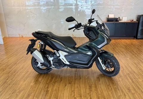 Honda ADV 160 2024 Verde — foto 1 de 3