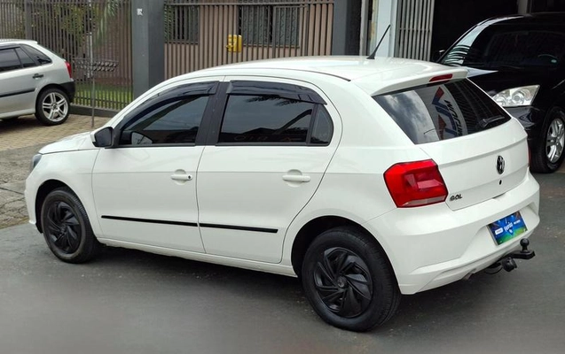 imagem-https://www.socarrao.com.br/sc-vehicle-images-prod/4174638/1790624542565-8462947_6_B_ccf8925da4.jpeg