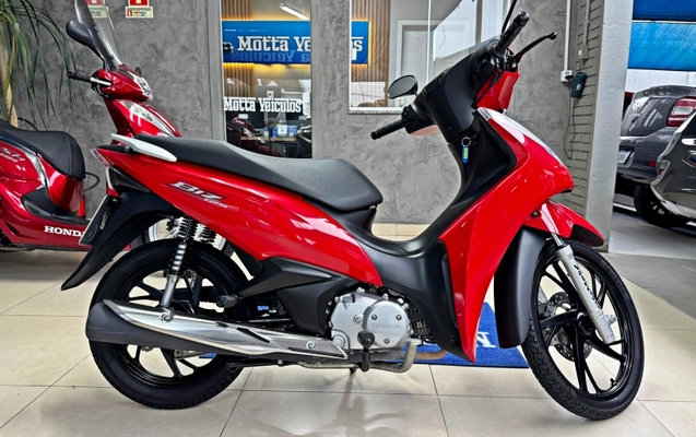 imagem-https://www.socarrao.com.br/sc-vehicle-images-prod/4174777/1792856410214-zEiSRrbkvwg5QhWLdzJ9Dw73E8BIIOug.jpg