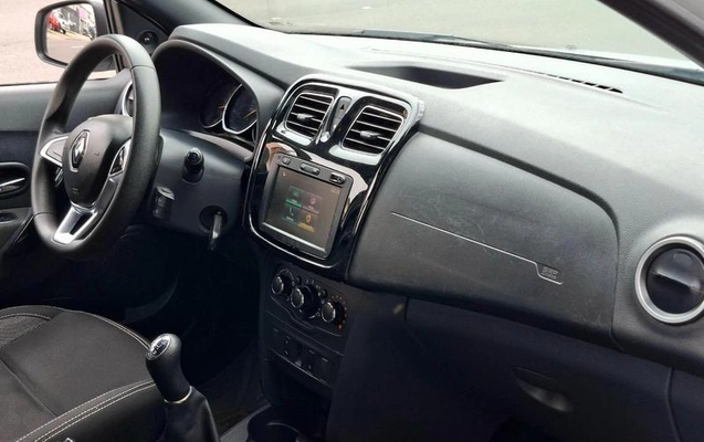 imagem-https://www.socarrao.com.br/sc-vehicle-images-prod/4174778/1790624933826-8485171_7_B_1a8cdc5521.jpeg