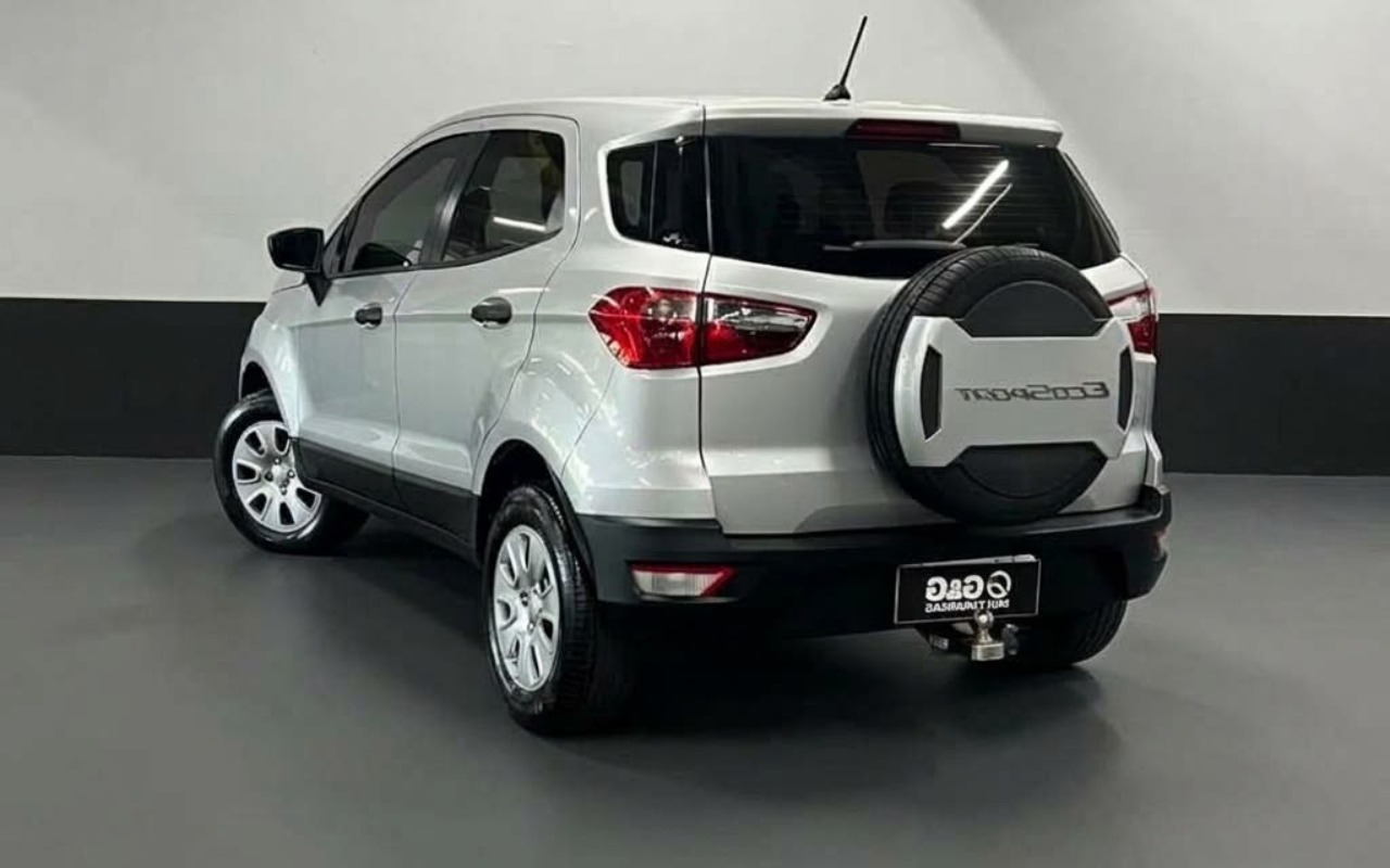 imagem-https://www.socarrao.com.br/sc-vehicle-images-prod/4174792/1790625121036-V2hhdHNBcHAgSW1hZ2UgMjAyNi0wOS0yNSBhdCAyMC4zOC4zMSAoMykuanBlZw.jpeg