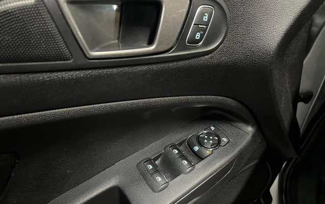 imagem-https://www.socarrao.com.br/sc-vehicle-images-prod/4174792/1790625121122-V2hhdHNBcHAgSW1hZ2UgMjAyNi0wOS0yNSBhdCAyMC4zOC4zMSAoNCkuanBlZw.jpeg