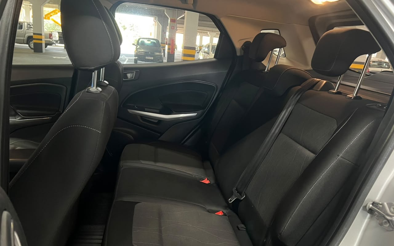 imagem-https://www.socarrao.com.br/sc-vehicle-images-prod/4174792/1790625122191-V2hhdHNBcHAgSW1hZ2UgMjAyNi0wOS0yNSBhdCAyMC4zOC4zMyAoMSkuanBlZw.jpeg