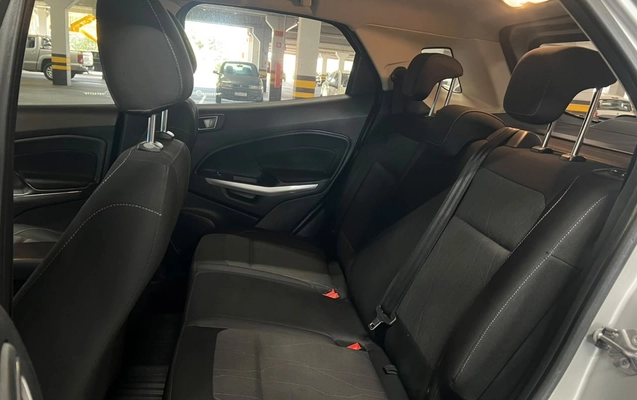 imagem-https://www.socarrao.com.br/sc-vehicle-images-prod/4174792/1790625122191-V2hhdHNBcHAgSW1hZ2UgMjAyNi0wOS0yNSBhdCAyMC4zOC4zMyAoMSkuanBlZw.jpeg