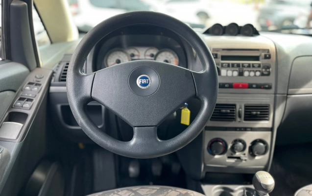 imagem-https://www.socarrao.com.br/sc-vehicle-images-prod/4174812/1790790437170-vehicle_image_1790790362_07f792ace6b5eeef4716bbb4002ead66.jpeg