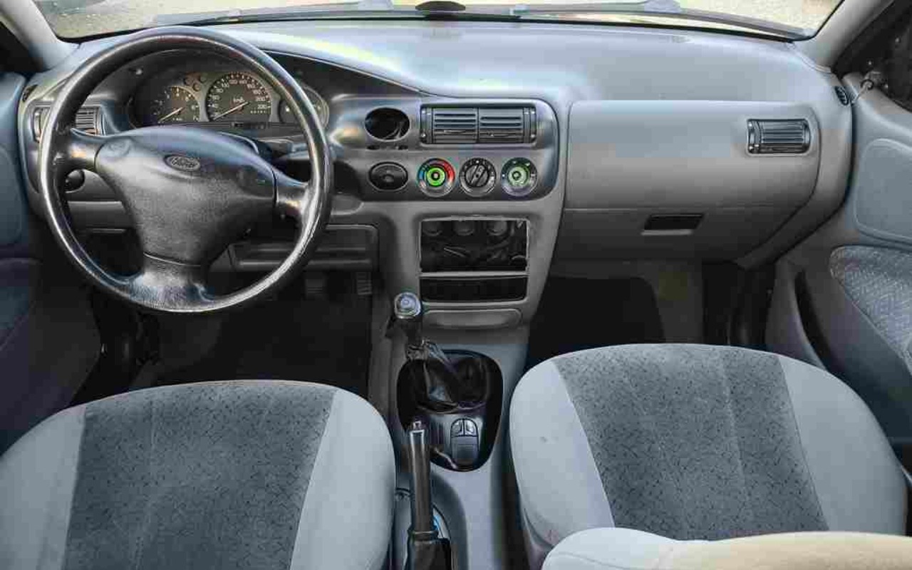 imagem-https://www.socarrao.com.br/sc-vehicle-images-prod/4174890/1790625368750-SU1HXzIwMjUwOTI5XzE3MjQyMSAoQ29weSkuanBn.jpg