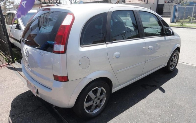imagem-https://www.socarrao.com.br/sc-vehicle-images-prod/4174893/1791923735599-8522079_7_B_fb3f378315.jpeg