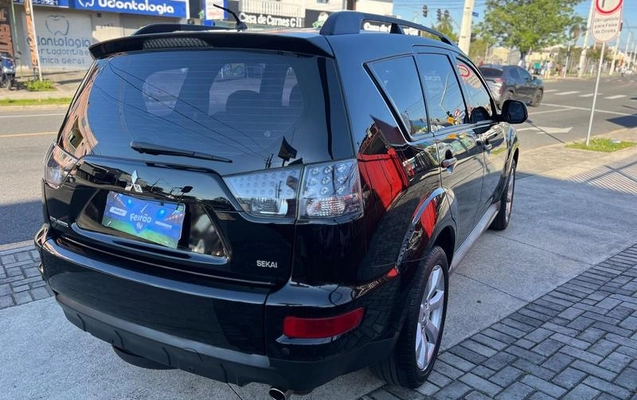imagem-https://www.socarrao.com.br/sc-vehicle-images-prod/4174995/1790697773665-8521756_5_B_a50e5d5e9a.jpeg