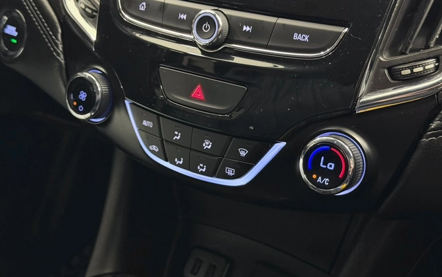 imagem-https://www.socarrao.com.br/sc-vehicle-images-prod/4175034/1790625584519-098e7ab0db784c19b81d18b8e688df06_1790600289765.jpg