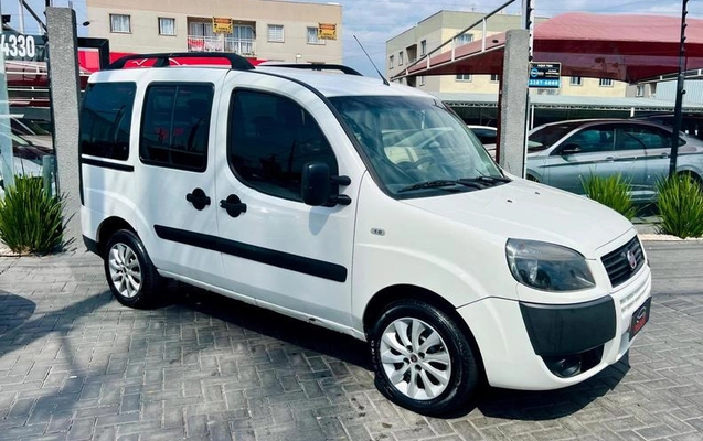 imagem-https://www.socarrao.com.br/sc-vehicle-images-prod/4175048/1790625601094-8430363_5_B_4001bb3e8a.jpeg