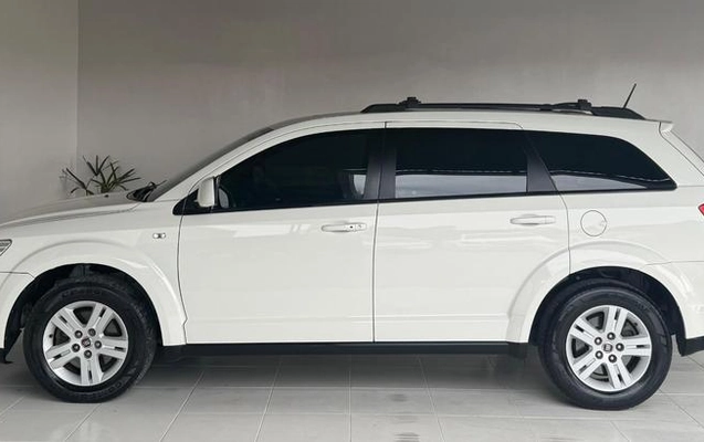 imagem-https://www.socarrao.com.br/sc-vehicle-images-prod/4175074/1790625714766-8462322_6_B_8cea730768.jpeg