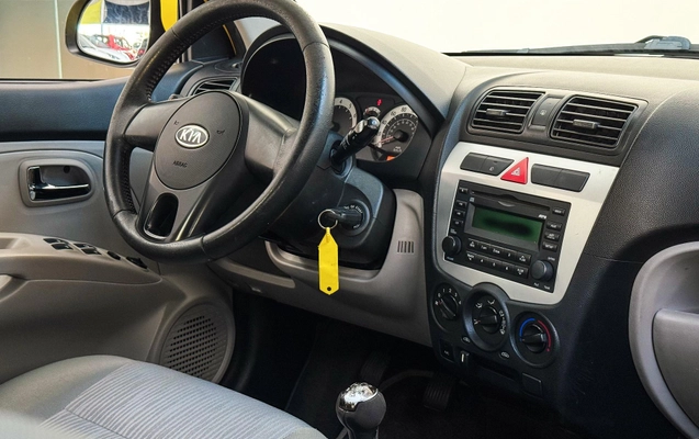 imagem-https://www.socarrao.com.br/sc-vehicle-images-prod/4175086/1790625777424-c53cd38dad6e4325b4b1454c6c5332cd_1777317657690.jpg