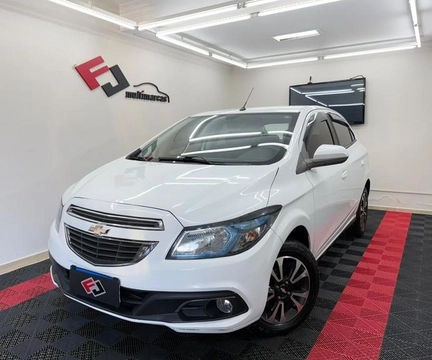 Chevrolet Onix 2014 Branco — foto 1 de 3