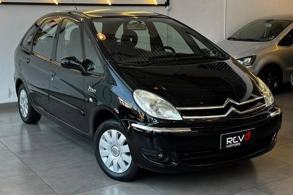 imagem-https://www.socarrao.com.br/sc-vehicle-images-prod/4175137/1790625965999-8489785_0_B_3069860ea3.jpeg