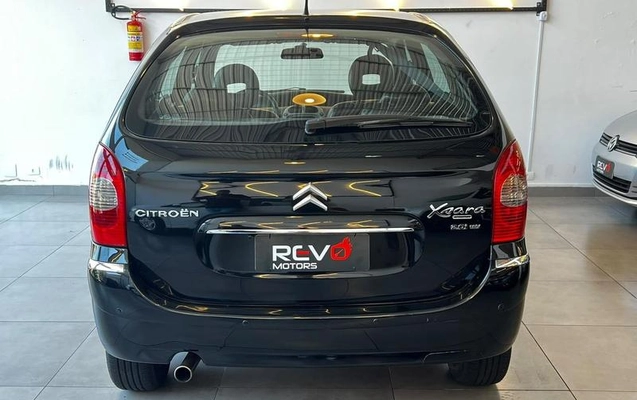 imagem-https://www.socarrao.com.br/sc-vehicle-images-prod/4175137/1790625966005-8489785_9_B_e51ccf4524.jpeg