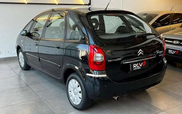 imagem-https://www.socarrao.com.br/sc-vehicle-images-prod/4175137/1790625966006-8489785_5_B_ef01626386.jpeg