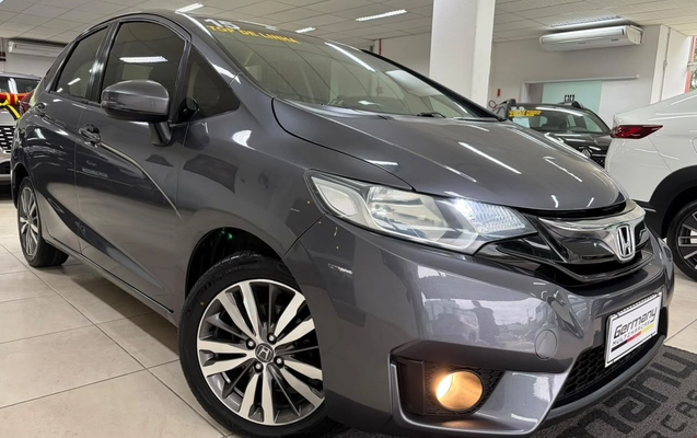 imagem-https://www.socarrao.com.br/sc-vehicle-images-prod/4175231/1791308569534-60a4a3dddb5547afb96cb8063a5373bf_1791307113582.jpg