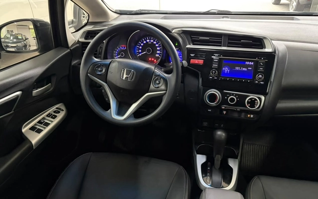 imagem-https://www.socarrao.com.br/sc-vehicle-images-prod/4175231/1791308569550-900351045bbd4514b5ad10110c41e672_1791307113649.jpg