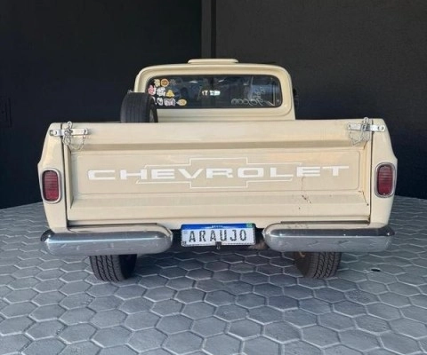imagem-https://www.socarrao.com.br/sc-vehicle-images-prod/4175247/1790626639368-640_480_chevrolet-d10-pick-up-3-9-82-82-80d196-15.jpg