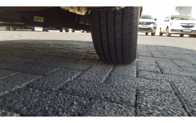 imagem-https://www.socarrao.com.br/sc-vehicle-images-prod/4175249/1790626183720-1_050939.jpg