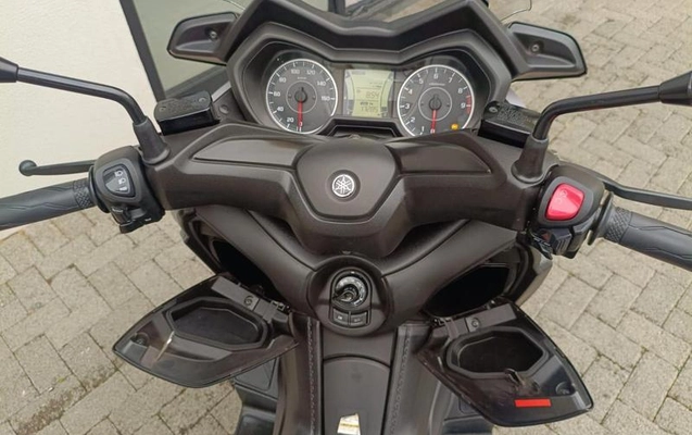 imagem-https://www.socarrao.com.br/sc-vehicle-images-prod/4175251/1792150852322-8522014_9_B_3aee8f6d1b.jpeg