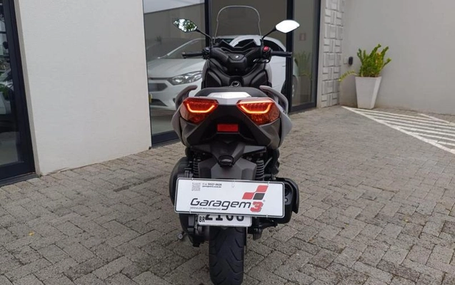 imagem-https://www.socarrao.com.br/sc-vehicle-images-prod/4175251/1792150852329-8522014_12_B_5c7d65c564.jpeg