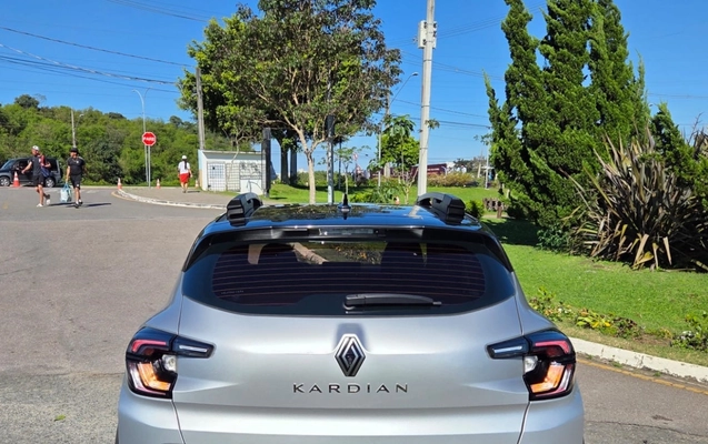 imagem-https://www.socarrao.com.br/sc-vehicle-images-prod/4175259/1790626385412-MTVmY2FmYTMtMjhiNy00OWU2LWJkNTEtNTgyMjM2MTk4Nzk0LmpwZWc.jpeg