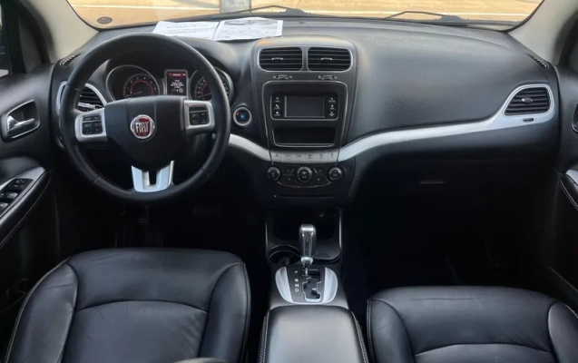 imagem-https://www.socarrao.com.br/sc-vehicle-images-prod/4175260/1790862479244-8a5d5d33-9f67-4da0-b4ed-fac921bc0374.webp