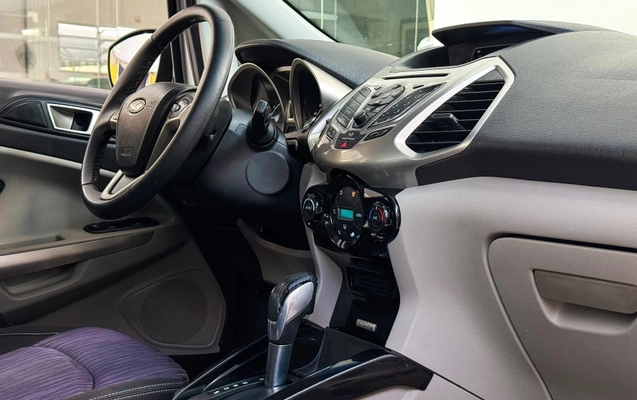 imagem-https://www.socarrao.com.br/sc-vehicle-images-prod/4175262/1790626282719-78e283d0b728498ba6e2719194a3863d_1774977951031.jpg