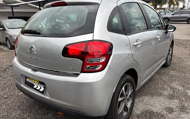 imagem-https://www.socarrao.com.br/sc-vehicle-images-prod/4175332/1791911743605-8464432_5_B_20dd9e44fe.jpeg