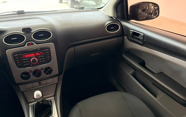 imagem-https://www.socarrao.com.br/sc-vehicle-images-prod/4175399/1790626515265-75a2a6d3527b41adb8ed82f739eafe12_1789733884110.jpg