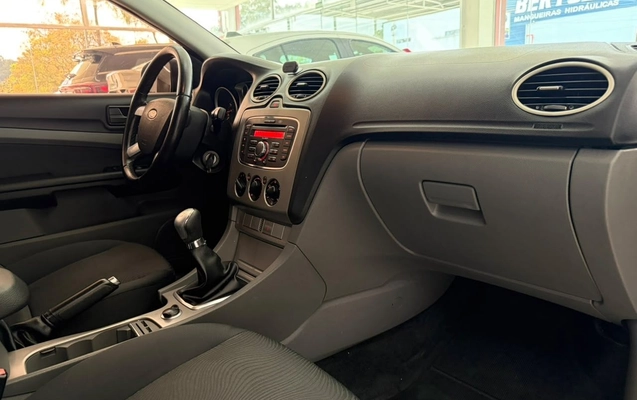 imagem-https://www.socarrao.com.br/sc-vehicle-images-prod/4175399/1790626515266-3de6809fa8f94f0e9c9c8e4033814b89_1789733884113.jpg
